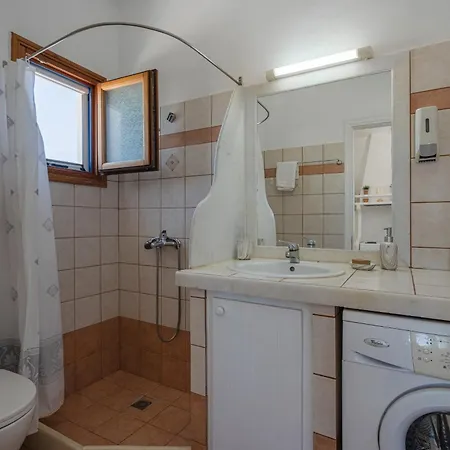 Maria's Village * Páros