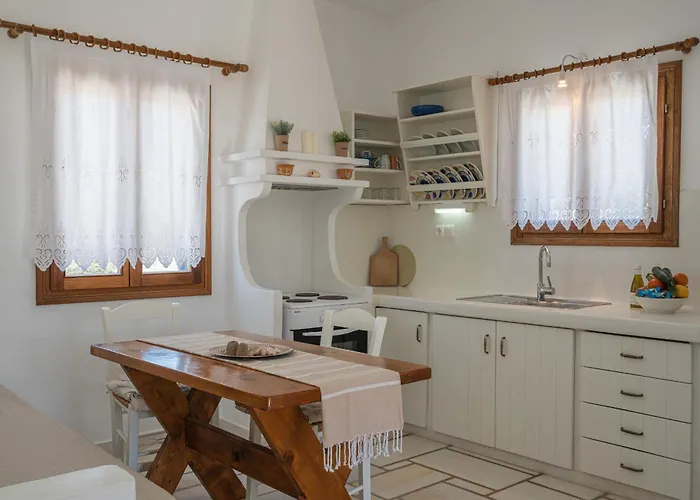 Maria's Village Apartment *