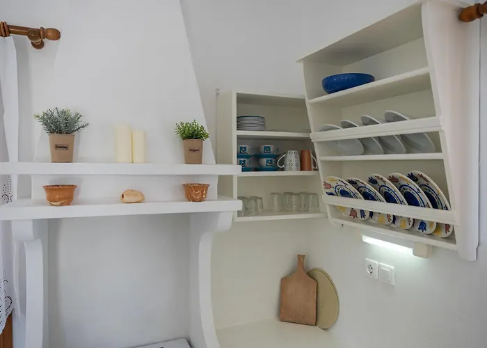 Maria's Village Apartment