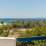 Maria's Village Апартаменты *