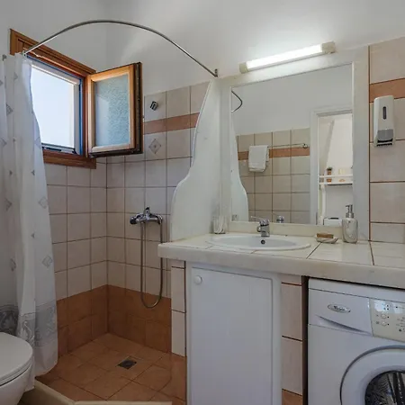 Maria's Village Apartment